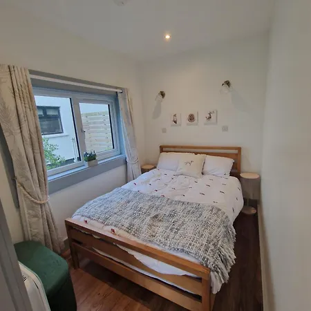 The Cabin At The Port Portrush Exterior foto