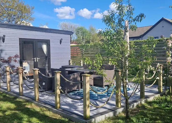 The Cabin At The Port