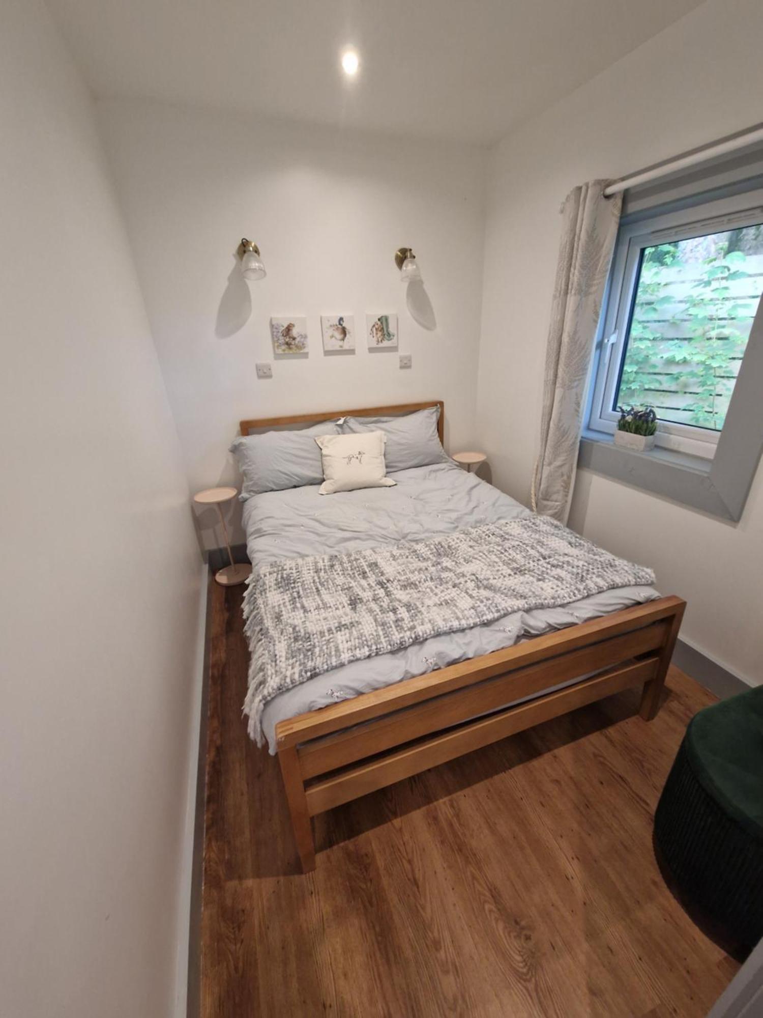 The At The Port Apartment *